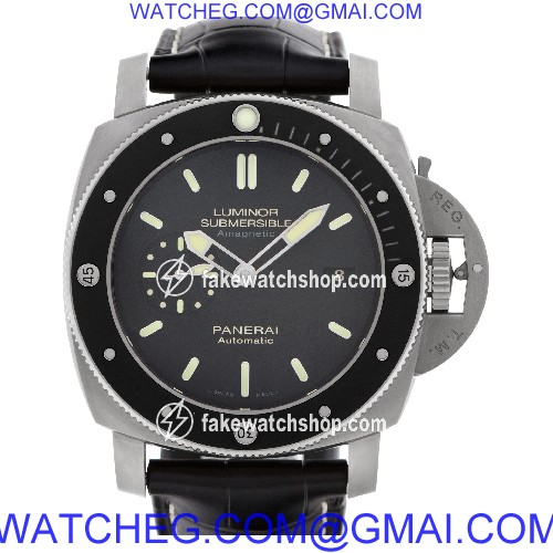 Panerai PAM00389 Submersible Automatic Male Titanium