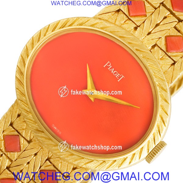 Piaget 6801 e 10 Classic Manual Female 18k yellow gold 2