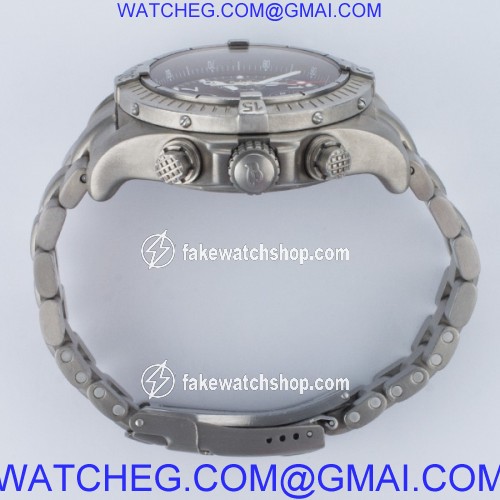 Breitling E13360 Avenger Automatic Male Titanium 3