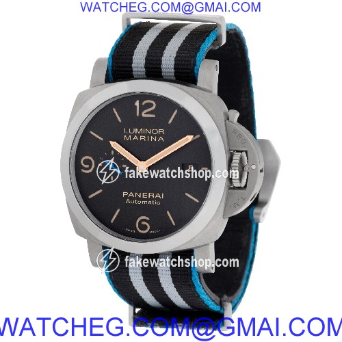 Panerai pam01351 Luminor Automatic Male Titanium 3
