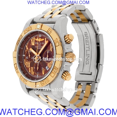 Breitling CB0110 Chronomat BO1 Automatic Male Stainless Steel 3