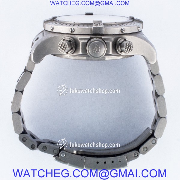 Breitling E1336009/B555 Avenger Automatic Male Titanium 3