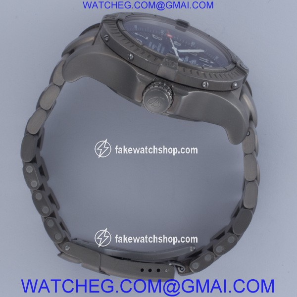 Breitling E17370 Avenger Automatic Male Titanium 3