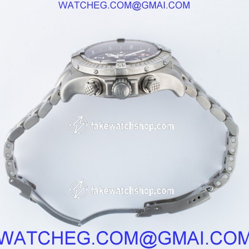 Breitling E13360 Avenger Automatic Male Titanium 4
