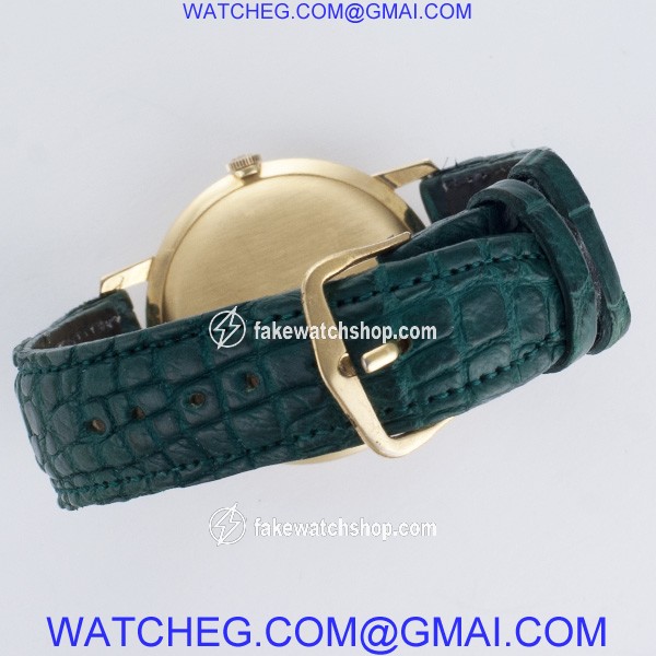 Corum 51116  Manual Male 18k yellow gold 4