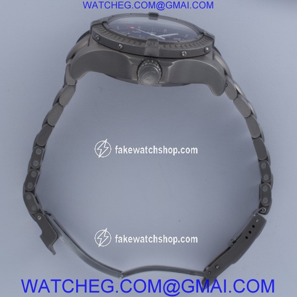 Breitling E17370 Avenger Automatic Male Titanium 4