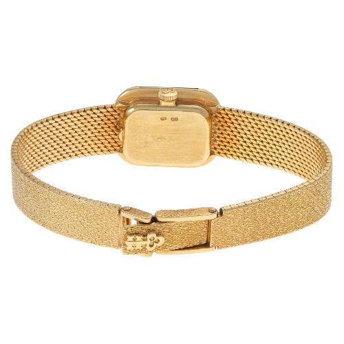Corum 17142B47 Classic Manual Female 18k yellow gold 5
