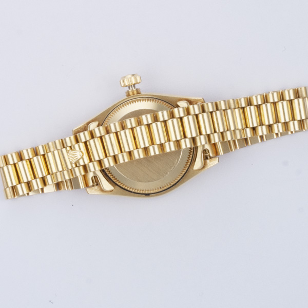 Rolex 69068 Datejust Automatic Female 18k Yellow Gold 5