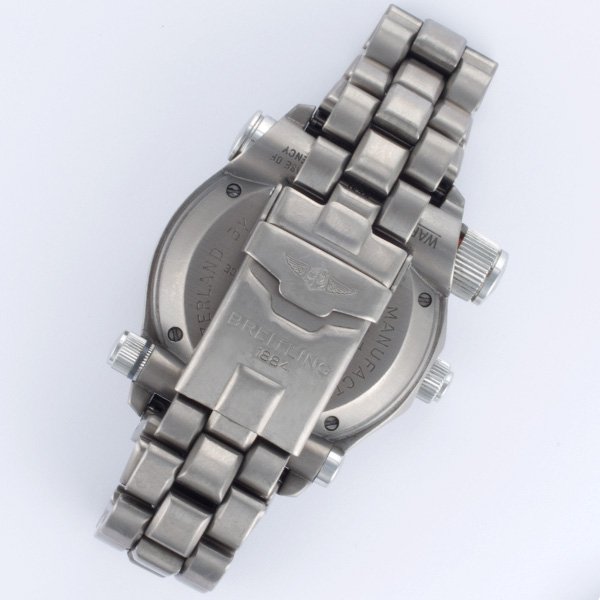 Breitling  E56121.1 Emergency Quartz Male Titanium 5