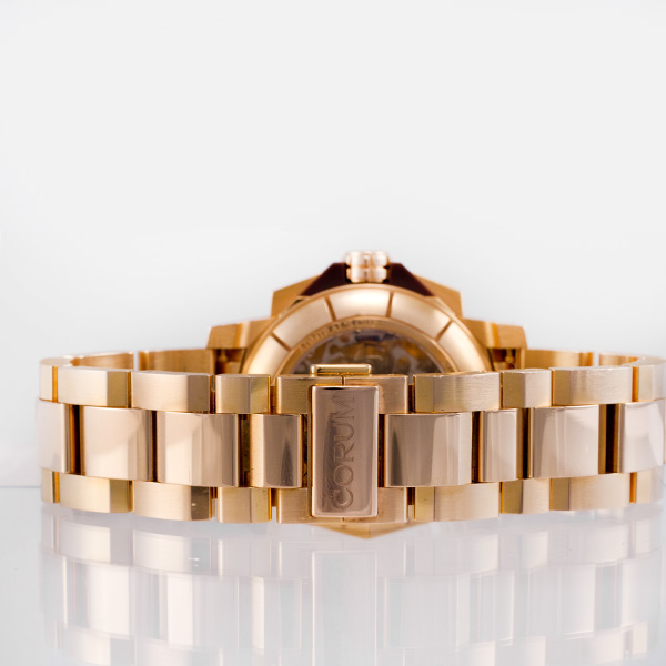 Corum 01.0023 Admirals Cup Automatic Male 18k rose gold 5