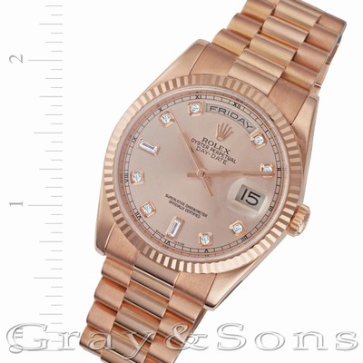 Rolex 118235 Day-Date Automatic Male 18k rose gold
